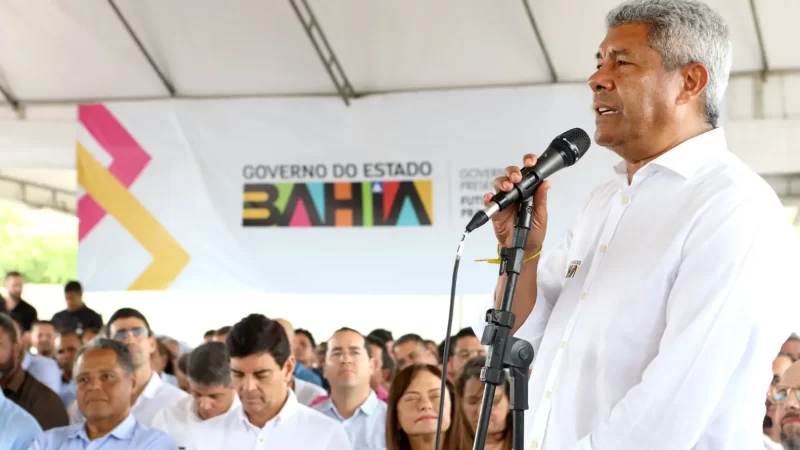 Governador da Bahia: Bolsonaro deveria ser jogado por retroescavadeira na vala 